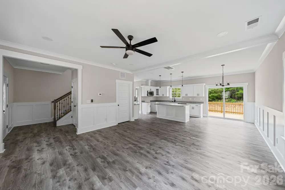 908 Dewey Street Badin, NC 28009