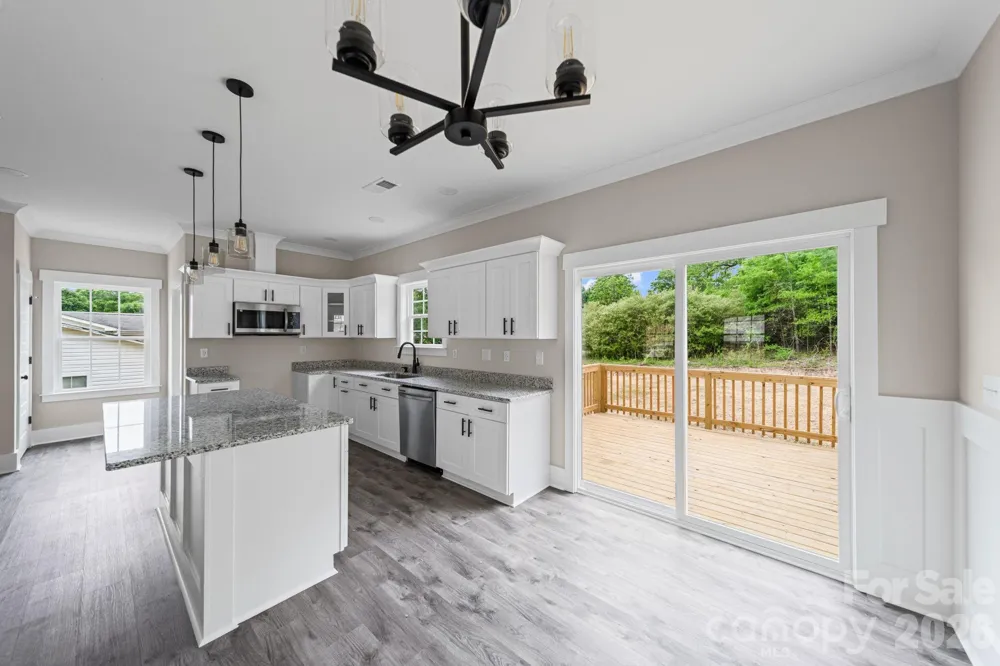 908 Dewey Street Badin, NC 28009