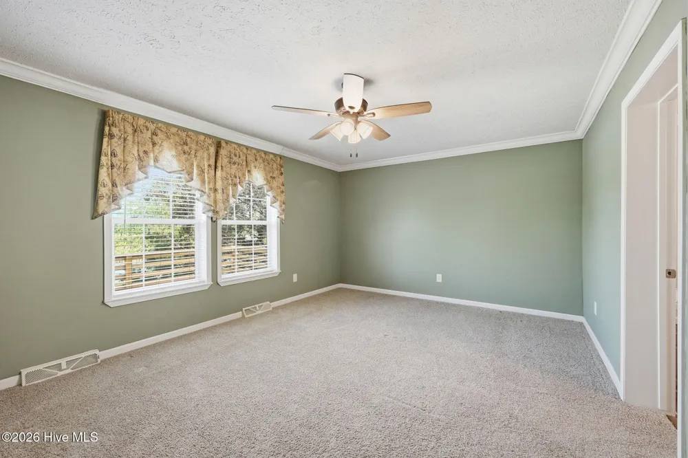 66 Warrens Way Chocowinity, NC 27817
