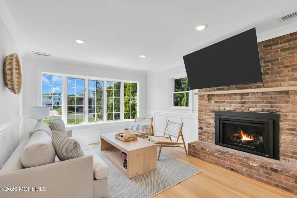 558 Central Avenue Spring Lake Heights, NJ 07762