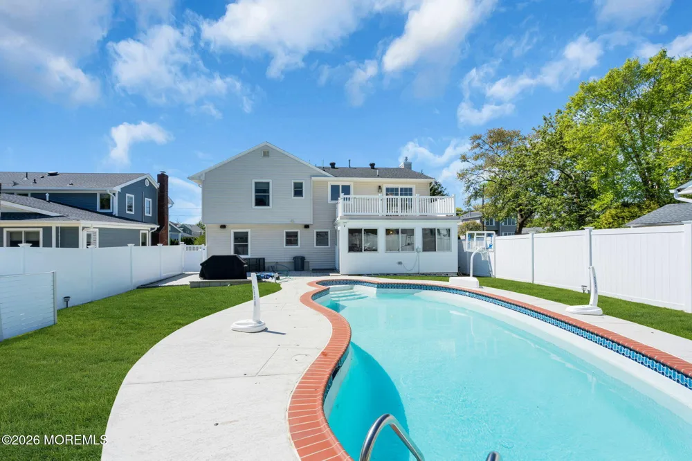 558 Central Avenue Spring Lake Heights, NJ 07762