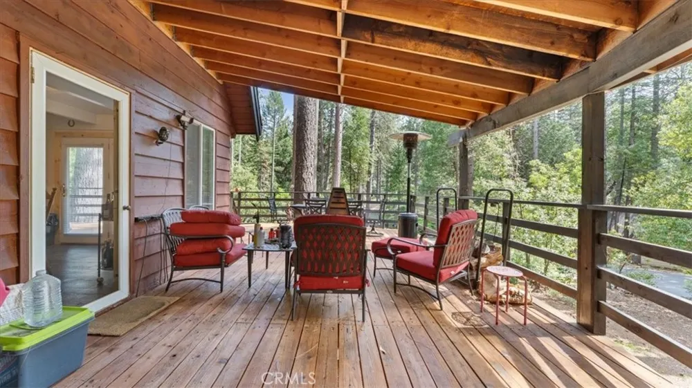 6231 Merry Clipper Mills, CA 95930