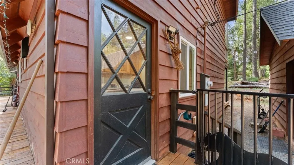 6231 Merry Clipper Mills, CA 95930