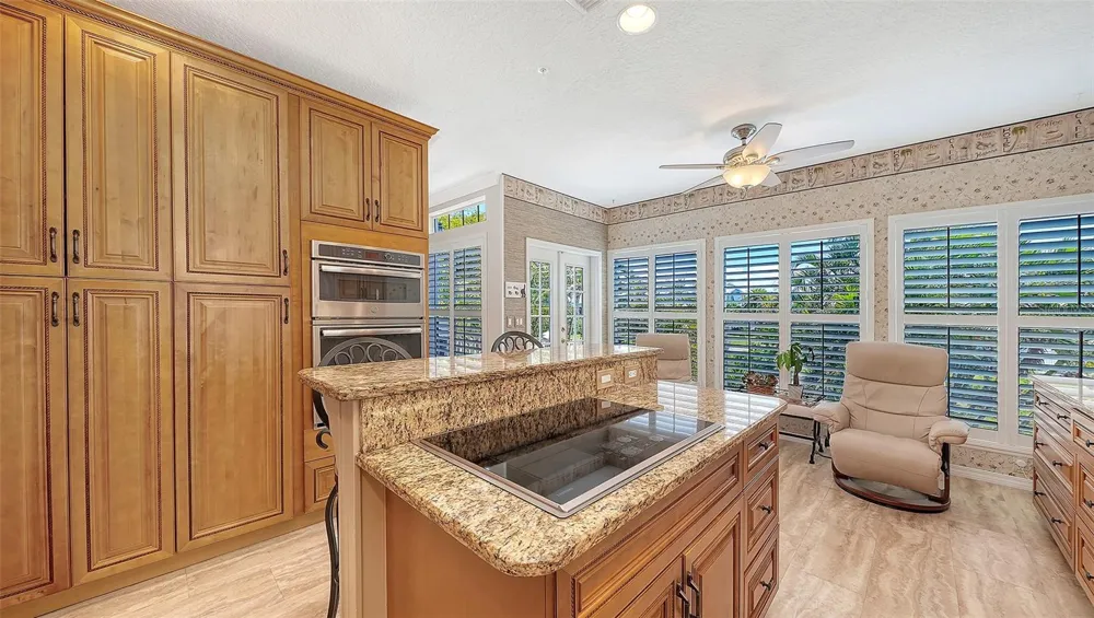 3040 GULF OF MEXICO DRIVE #3 Longboat Key, FL 34228