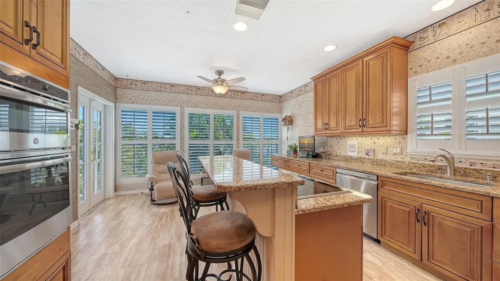 3040 GULF OF MEXICO DRIVE #3 Longboat Key, FL 34228