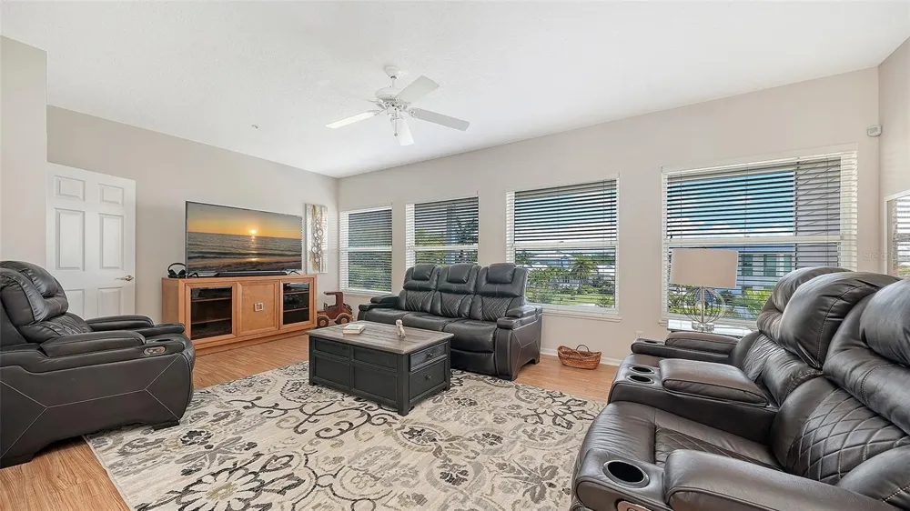 3040 GULF OF MEXICO DRIVE #3 Longboat Key, FL 34228