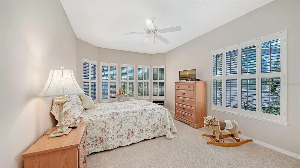 3040 GULF OF MEXICO DRIVE #3 Longboat Key, FL 34228