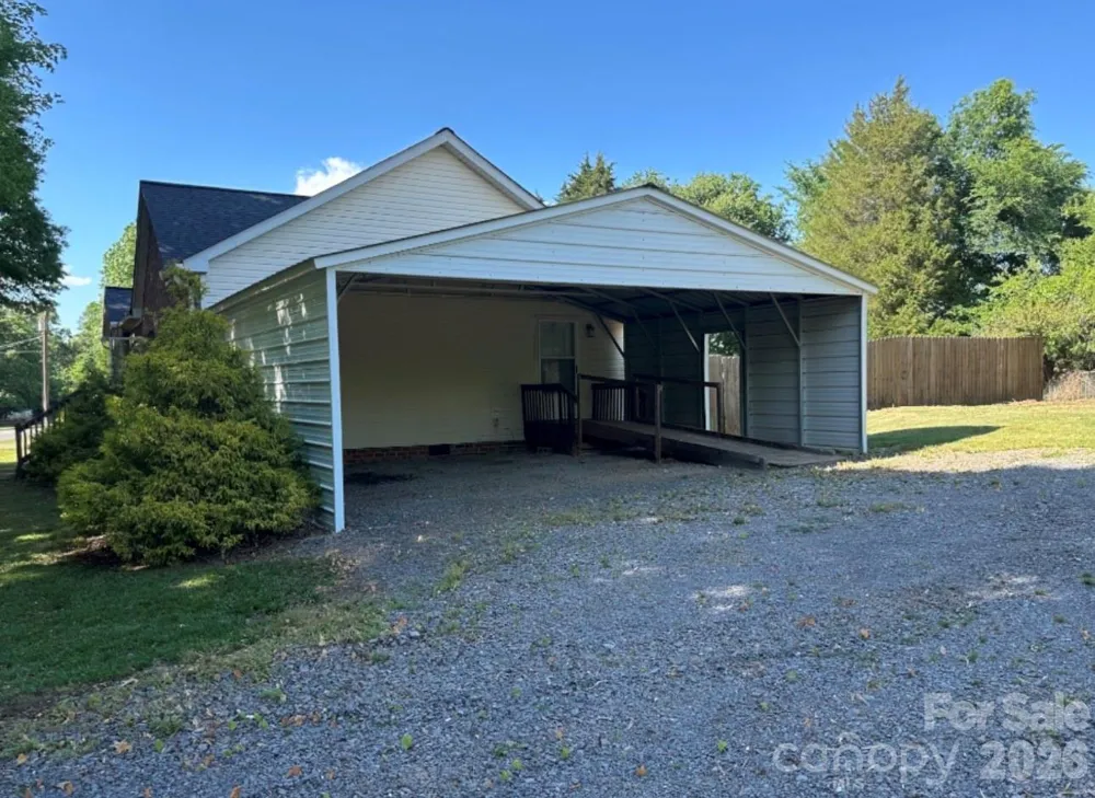 172 Jesse King Road Advance, NC 27006