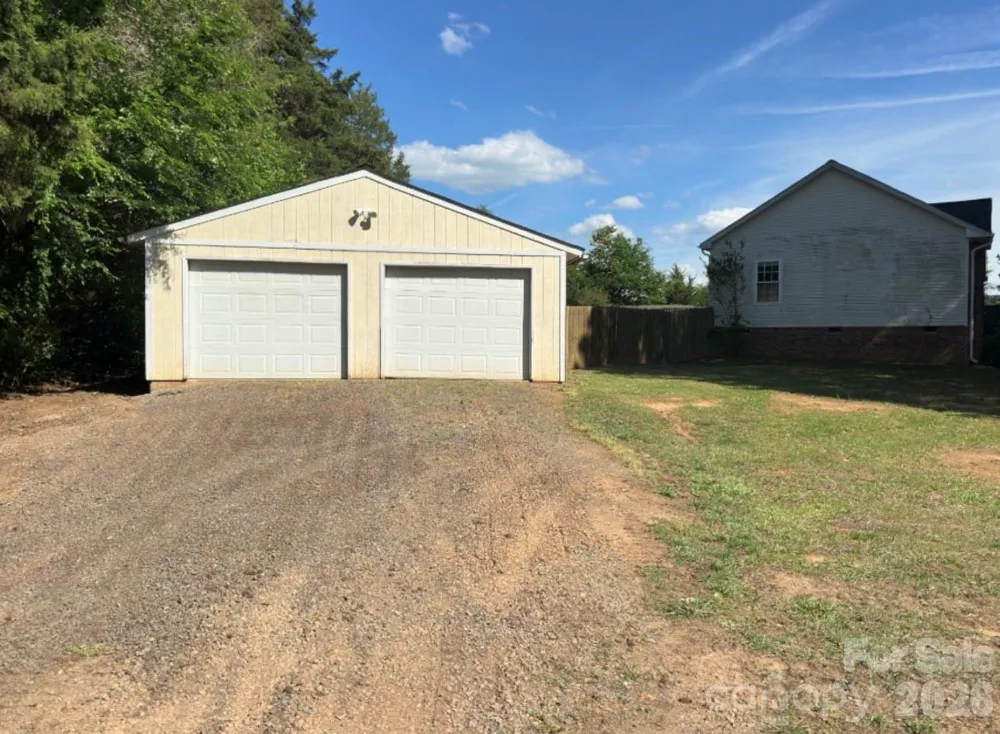 172 Jesse King Road Advance, NC 27006
