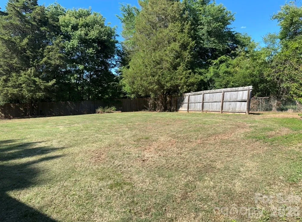 172 Jesse King Road Advance, NC 27006