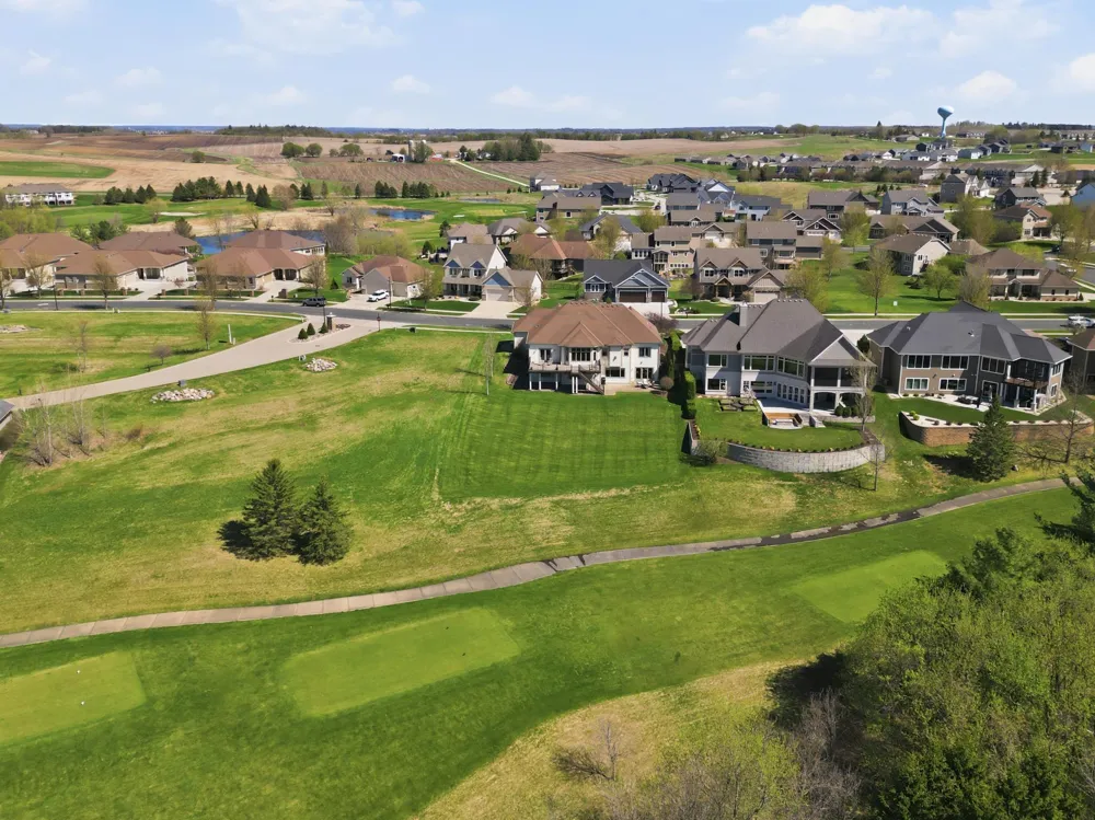 755 Somerby Parkway NE Byron, MN 55920