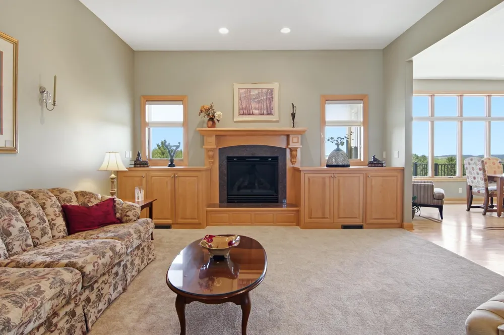 755 Somerby Parkway NE Byron, MN 55920