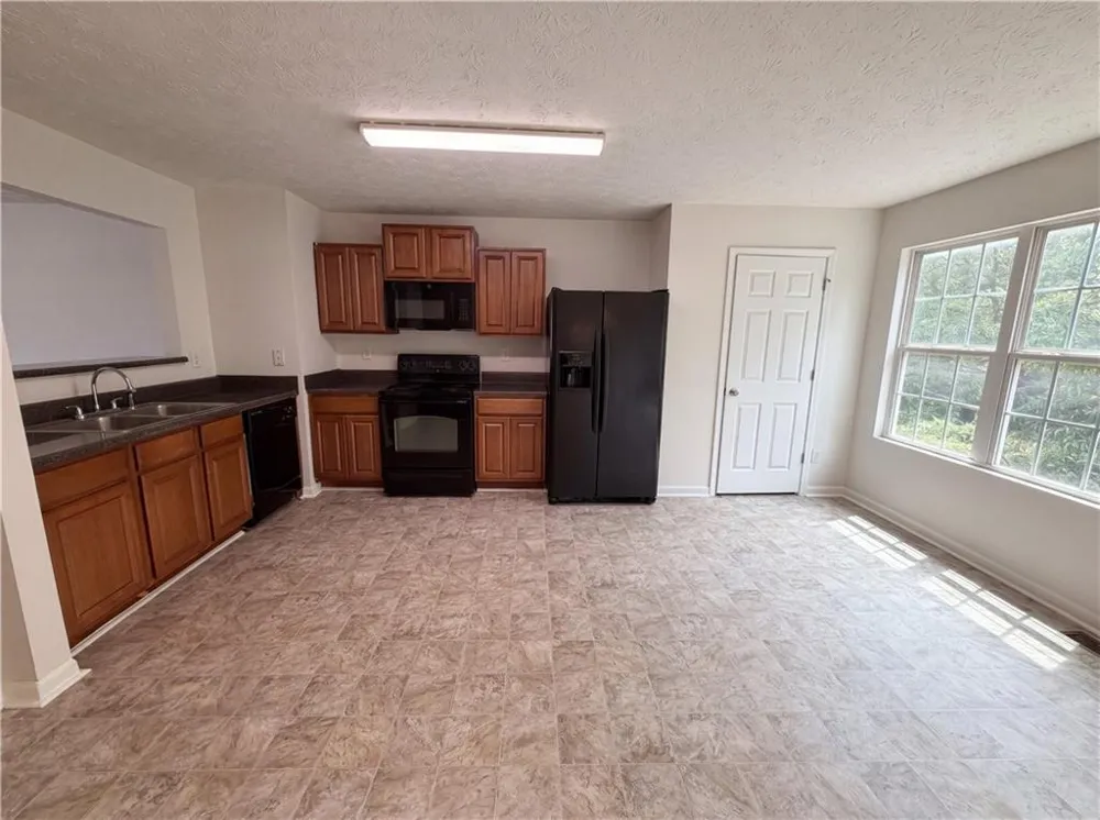 6369 Redan Square Lithonia, GA 30058