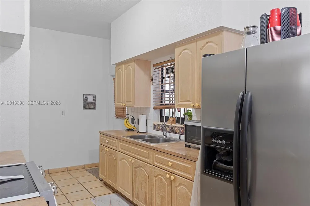 17155 NW 37th Ct Miami Gardens, FL 33055