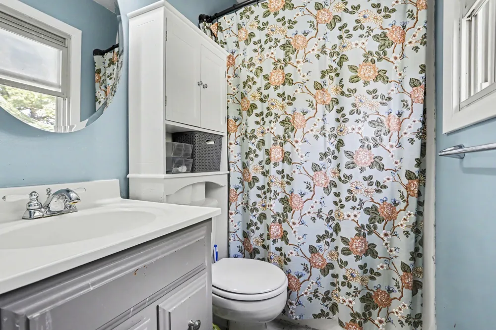 125 Shadowood Lane Emmett Charter Township, MI 49014