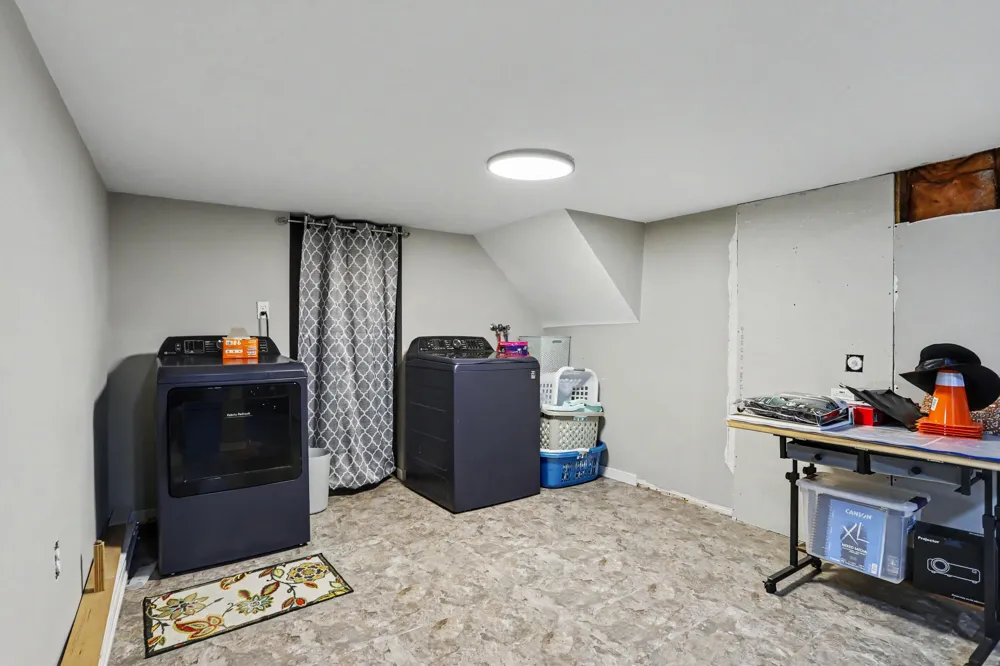 125 Shadowood Lane Emmett Charter Township, MI 49014