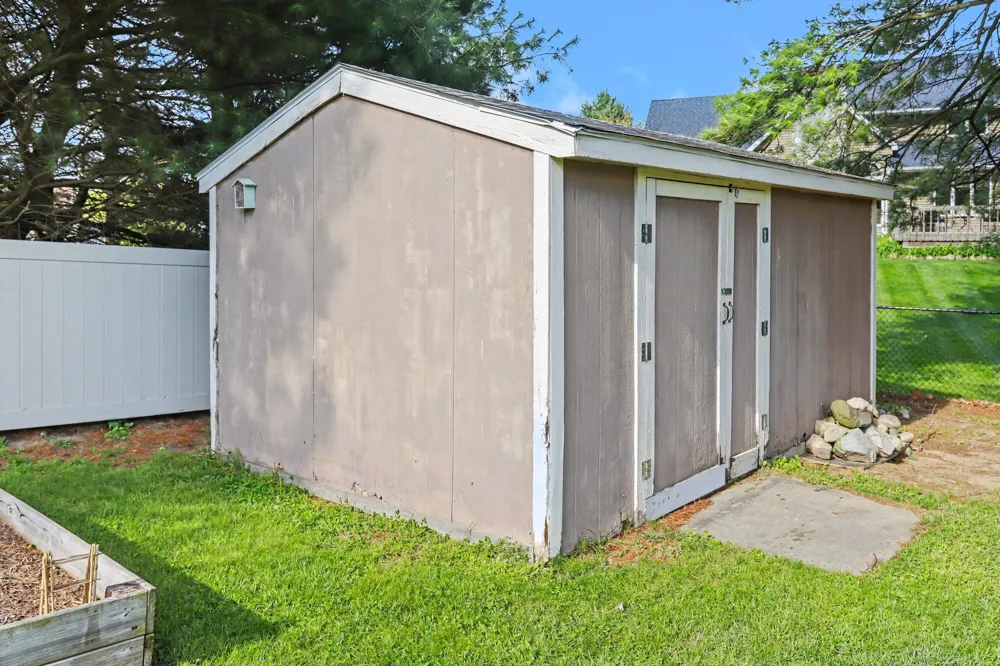 125 Shadowood Lane Emmett Charter Township, MI 49014