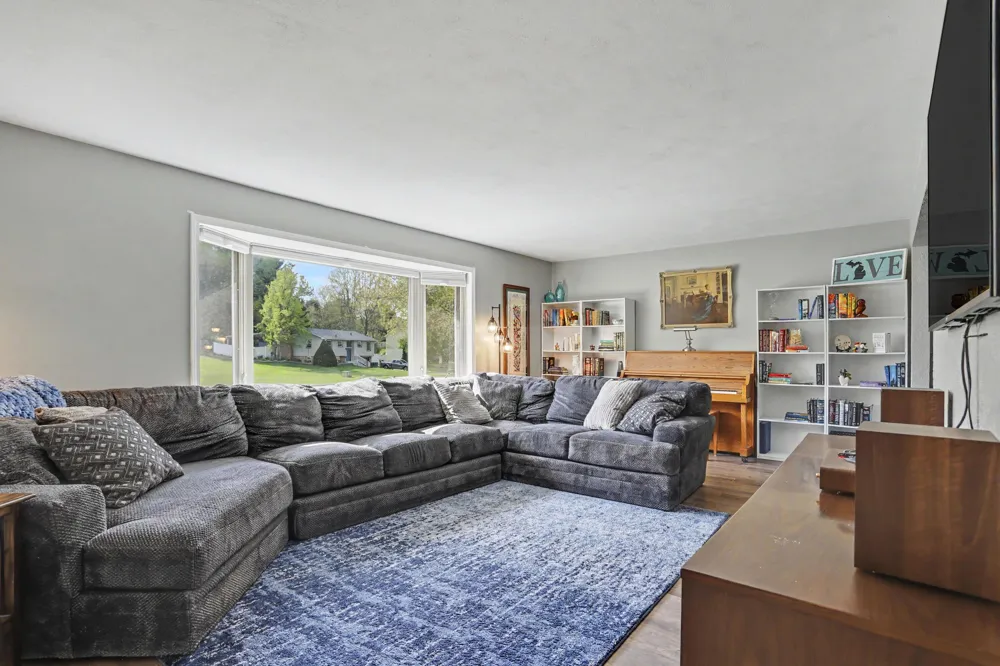 125 Shadowood Lane Emmett Charter Township, MI 49014