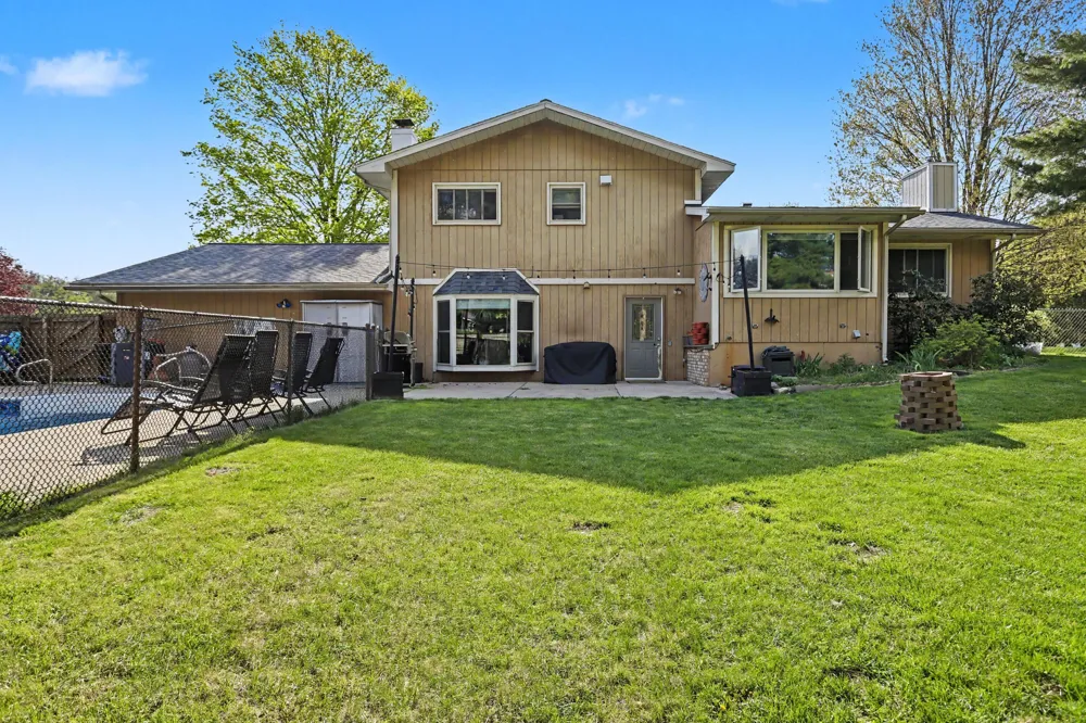 125 Shadowood Lane Emmett Charter Township, MI 49014