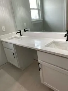 733 Britt Circle Drive #10 Dundee Village, MI 48131