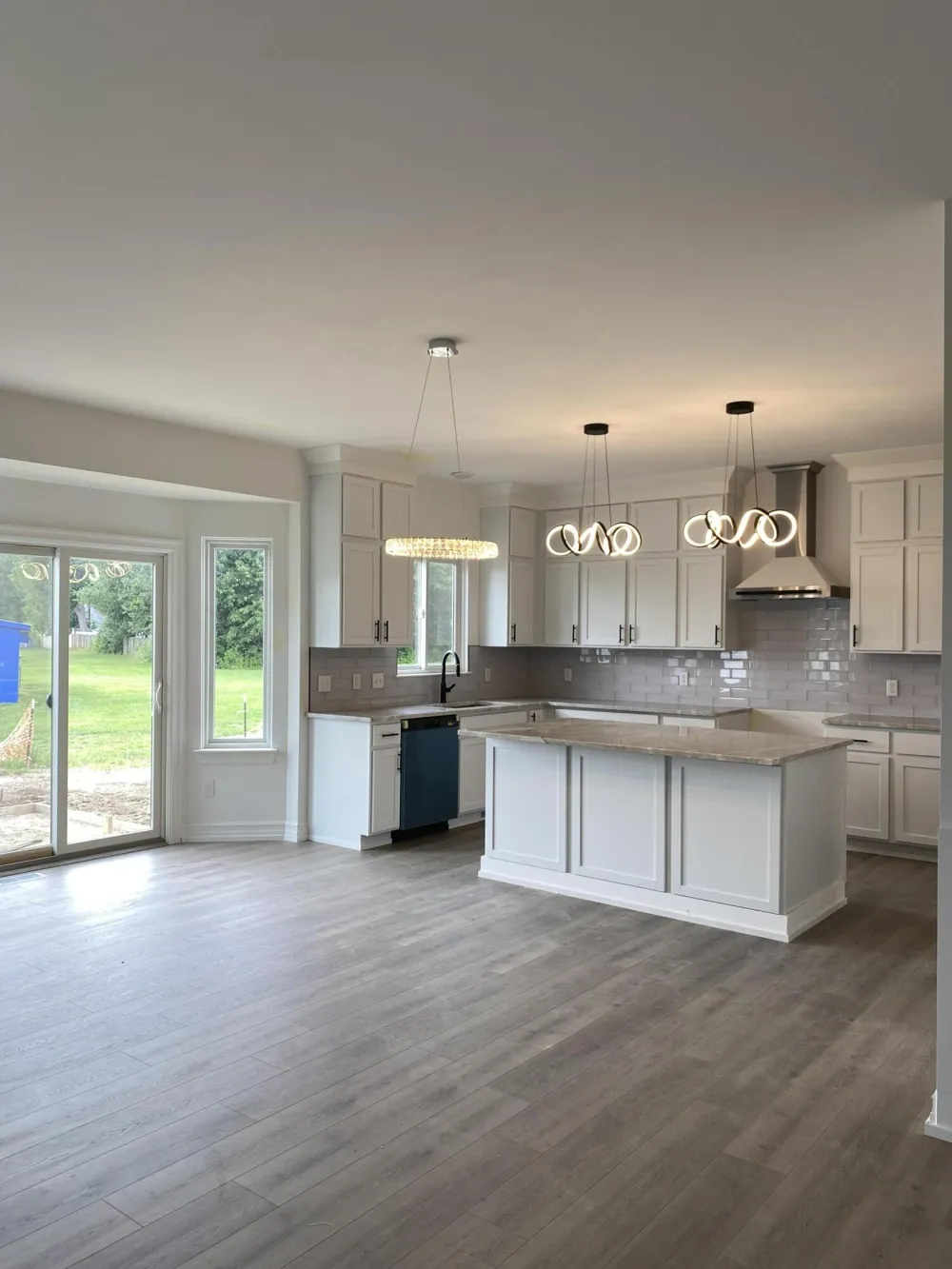 733 Britt Circle Drive #10 Dundee Village, MI 48131