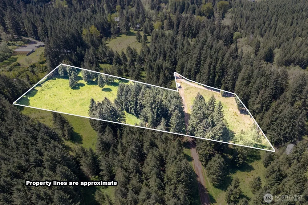 211 Sugarpine Road Ariel, WA 98603