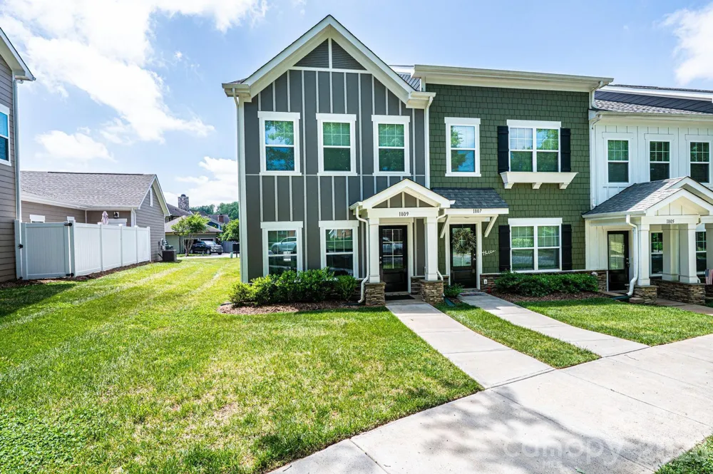 1809 Edgewater Drive NW Conover, NC 28613