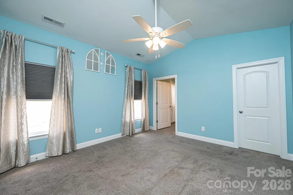 1809 Edgewater Drive NW Conover, NC 28613