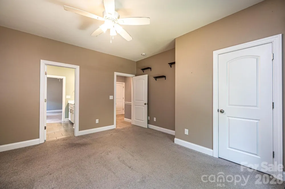 1809 Edgewater Drive NW Conover, NC 28613