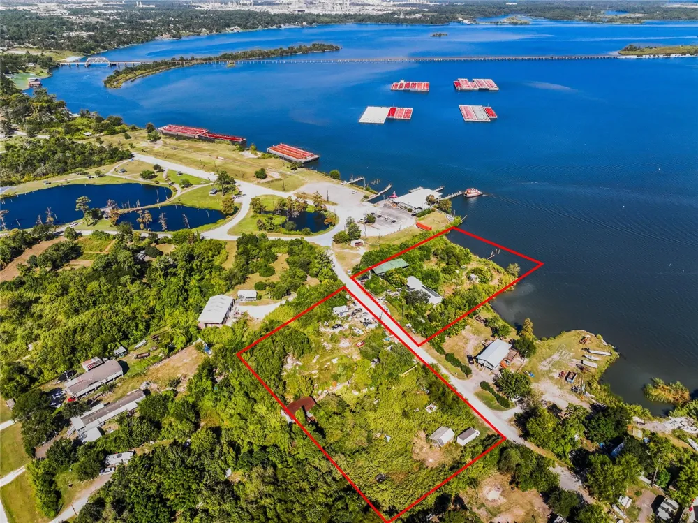 17513 River Road Channelview, TX 77530