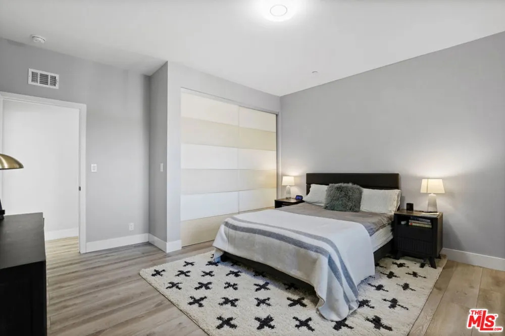 53 Saddlebow Road Bell Canyon, CA 91307