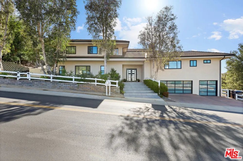 53 Saddlebow Road Bell Canyon, CA 91307