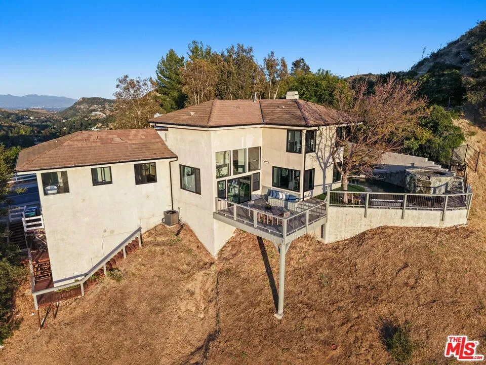 53 Saddlebow Road Bell Canyon, CA 91307