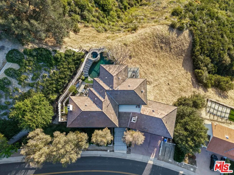 53 Saddlebow Road Bell Canyon, CA 91307