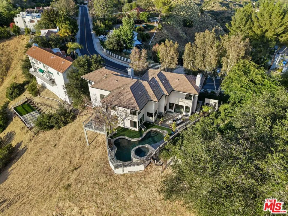 53 Saddlebow Road Bell Canyon, CA 91307