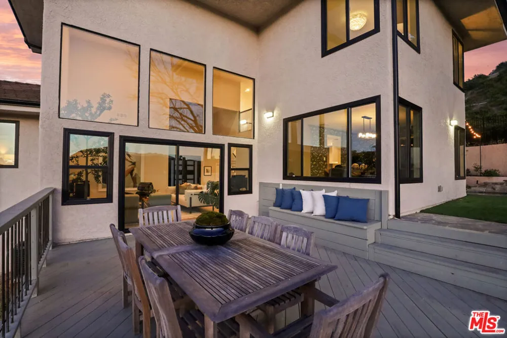 53 Saddlebow Road Bell Canyon, CA 91307