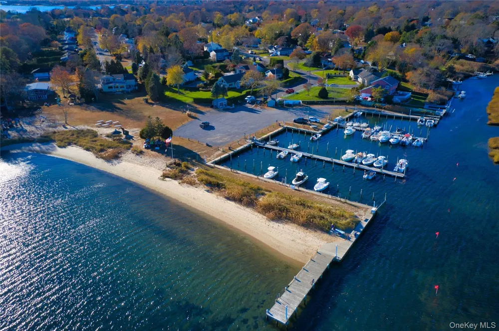 6 Roberts Lane East Moriches, NY 11940
