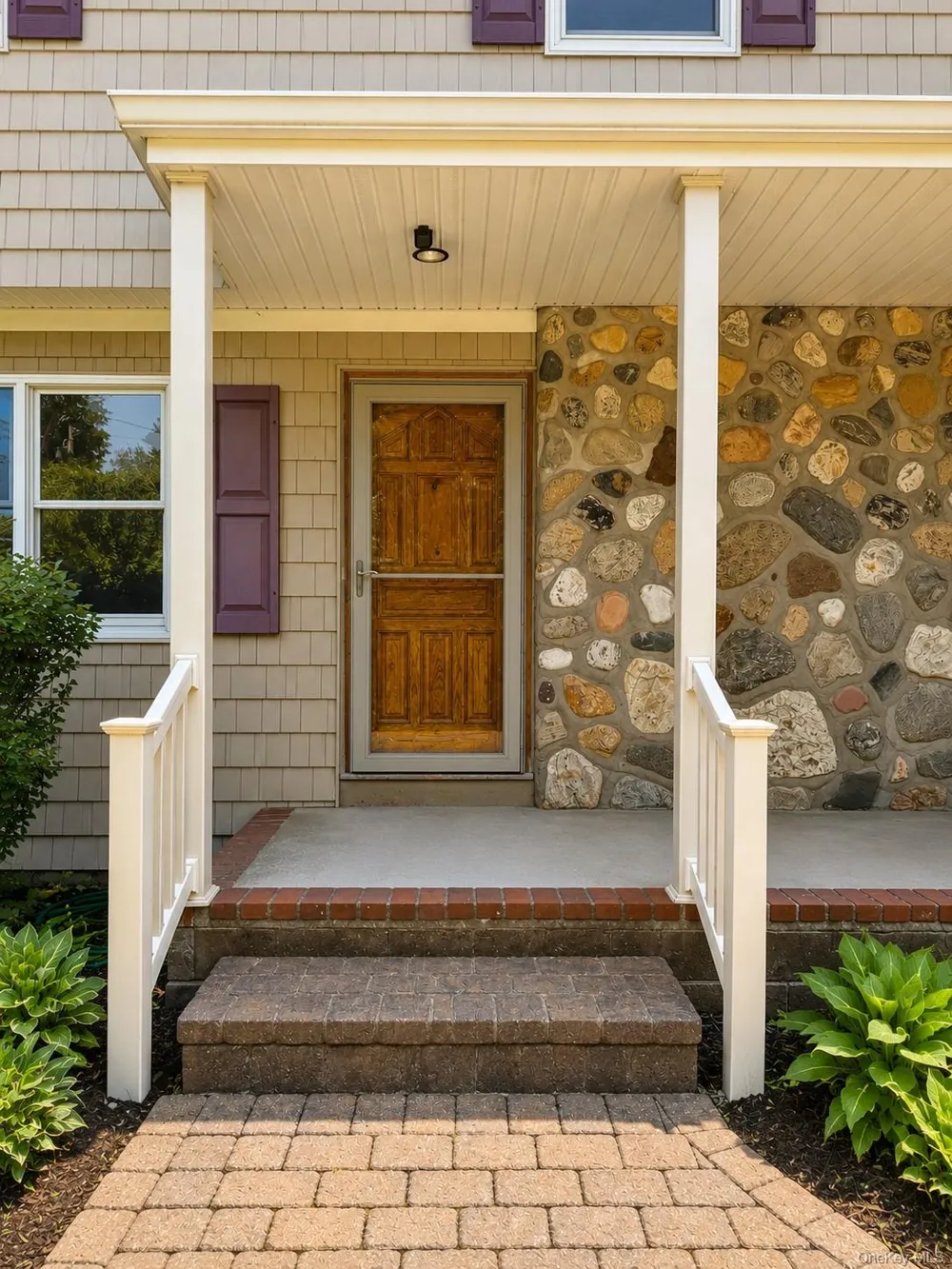 6 Roberts Lane East Moriches, NY 11940