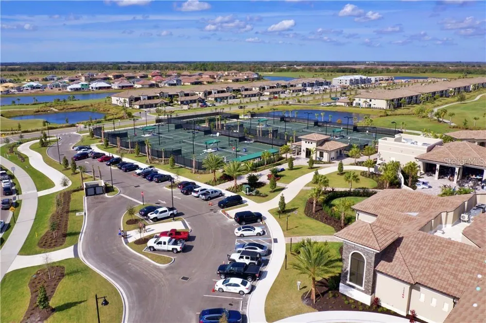 16804 VARDON TERRACE #105 Bradenton, FL 34211