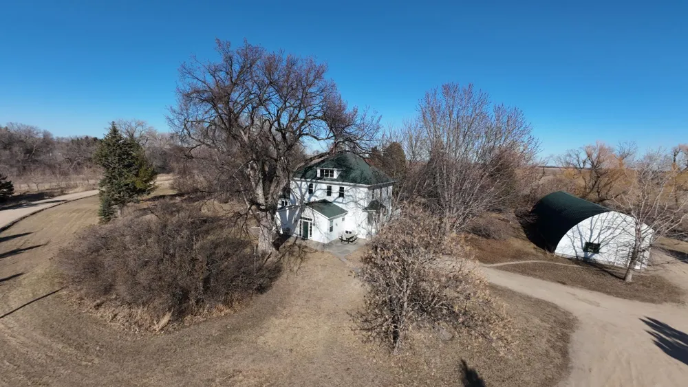16310 55th Street SE Kindred, ND 58051
