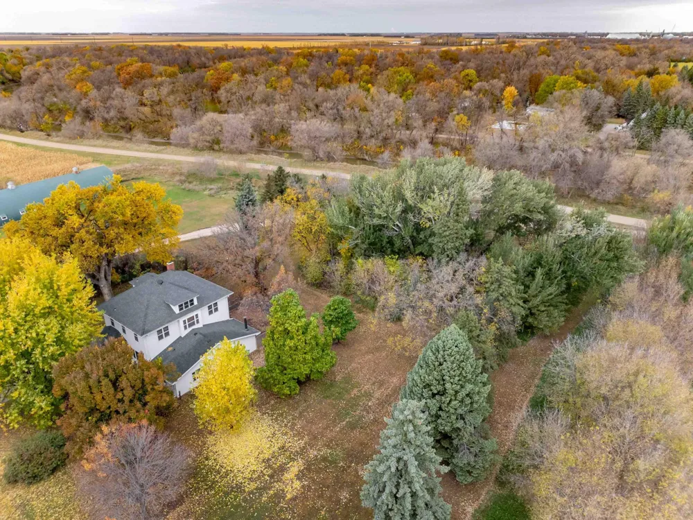 16310 55th Street SE Kindred, ND 58051