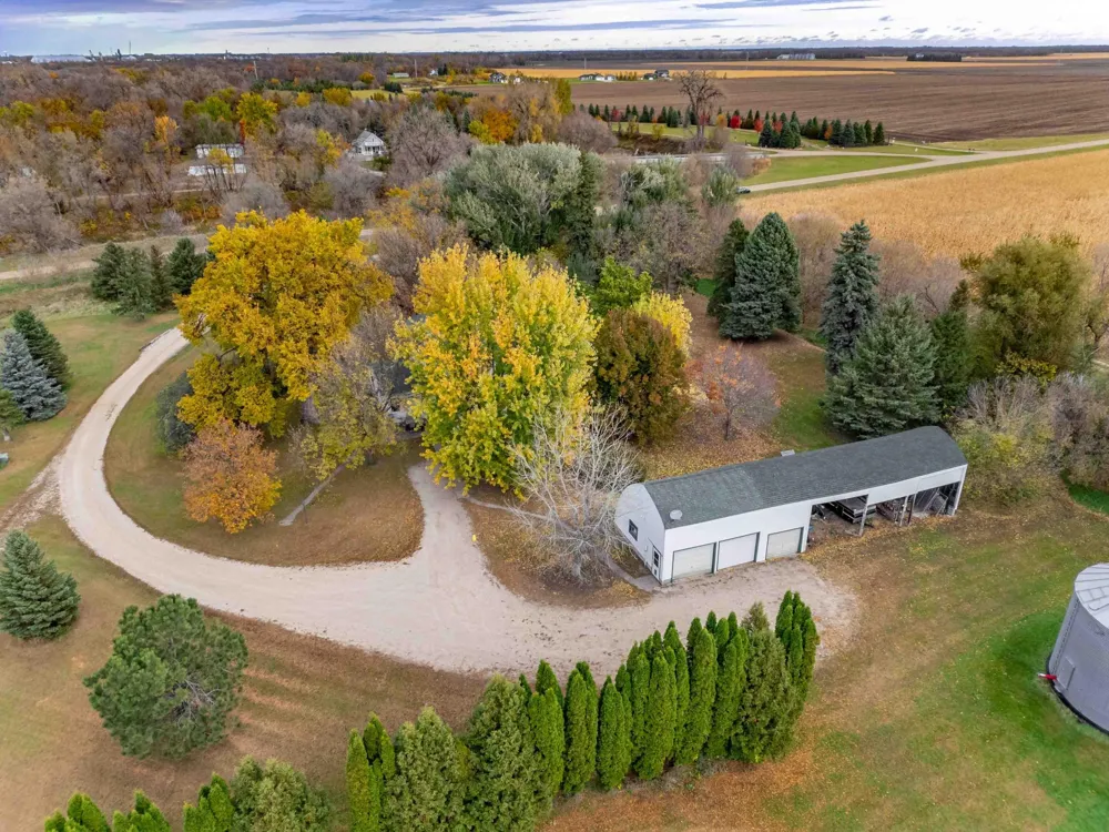 16310 55th Street SE Kindred, ND 58051