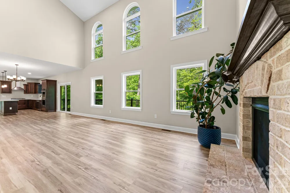 160 Tullyries Lane Lewisville, NC 27023