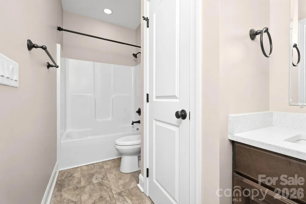 160 Tullyries Lane Lewisville, NC 27023