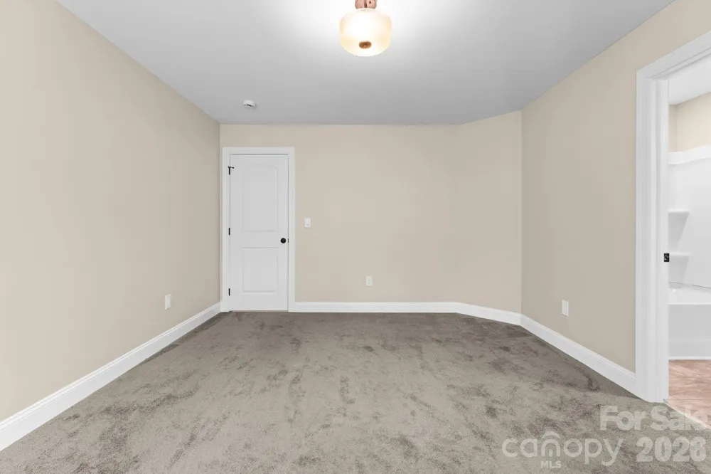 160 Tullyries Lane Lewisville, NC 27023