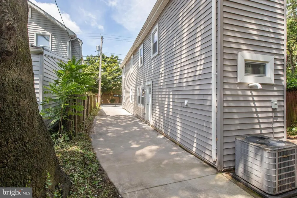 4015 EVANS CHAPEL ROAD Baltimore, MD 21211