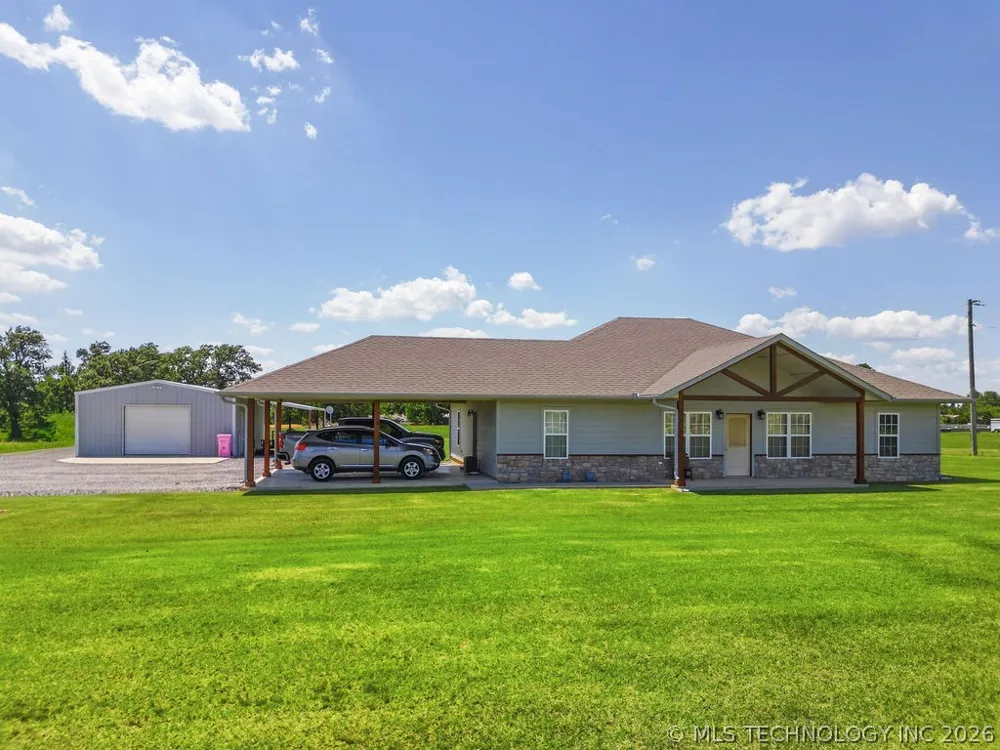 5125 S Holley Road Atoka, OK 74525