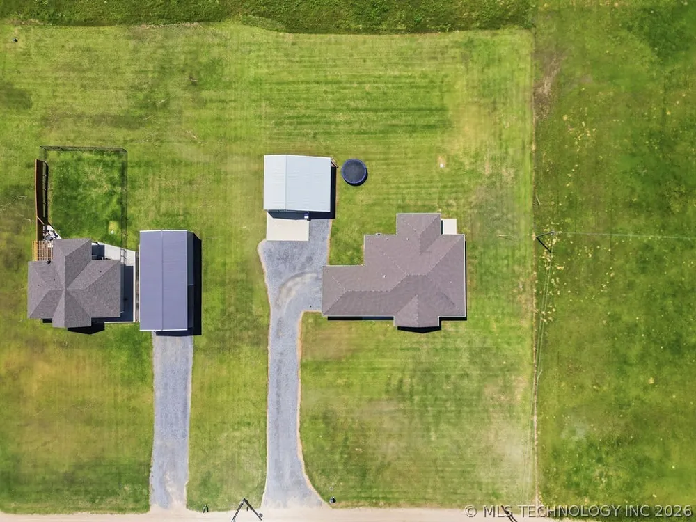 5125 S Holley Road Atoka, OK 74525