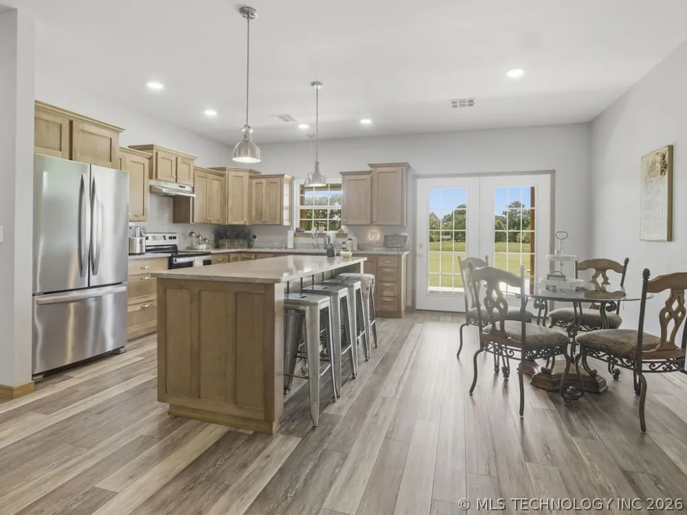 5125 S Holley Road Atoka, OK 74525