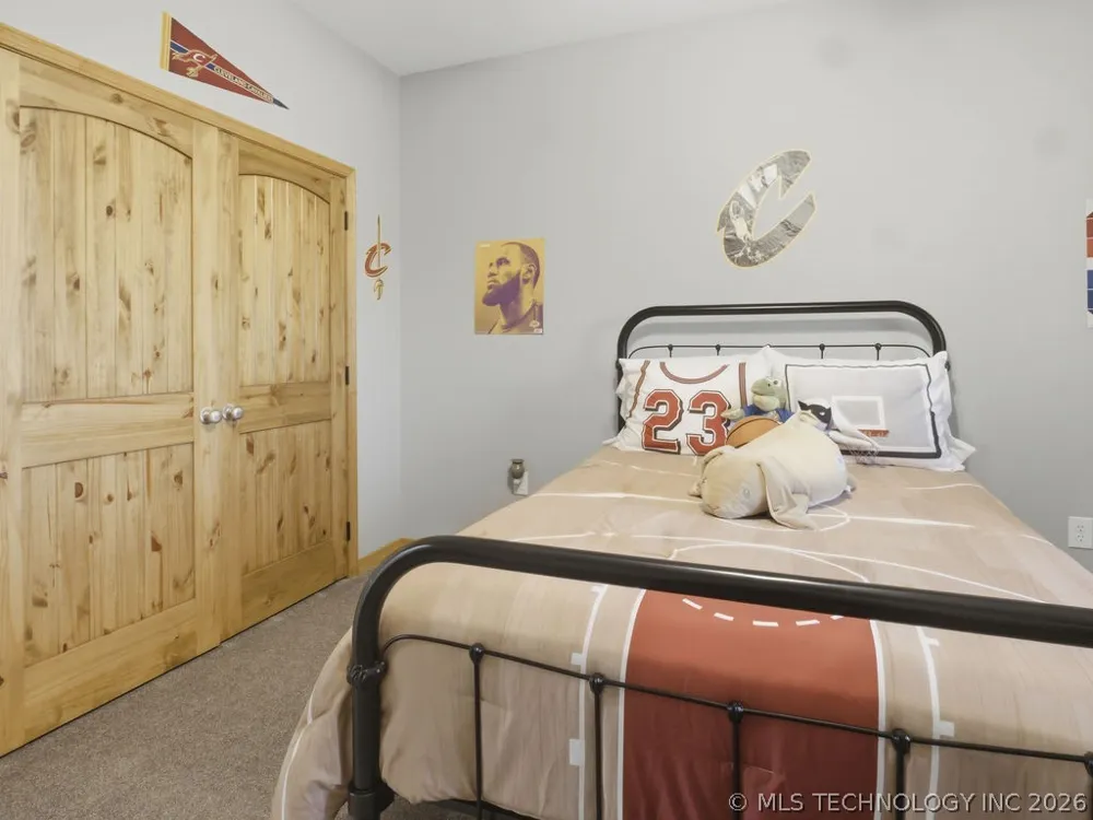 5125 S Holley Road Atoka, OK 74525